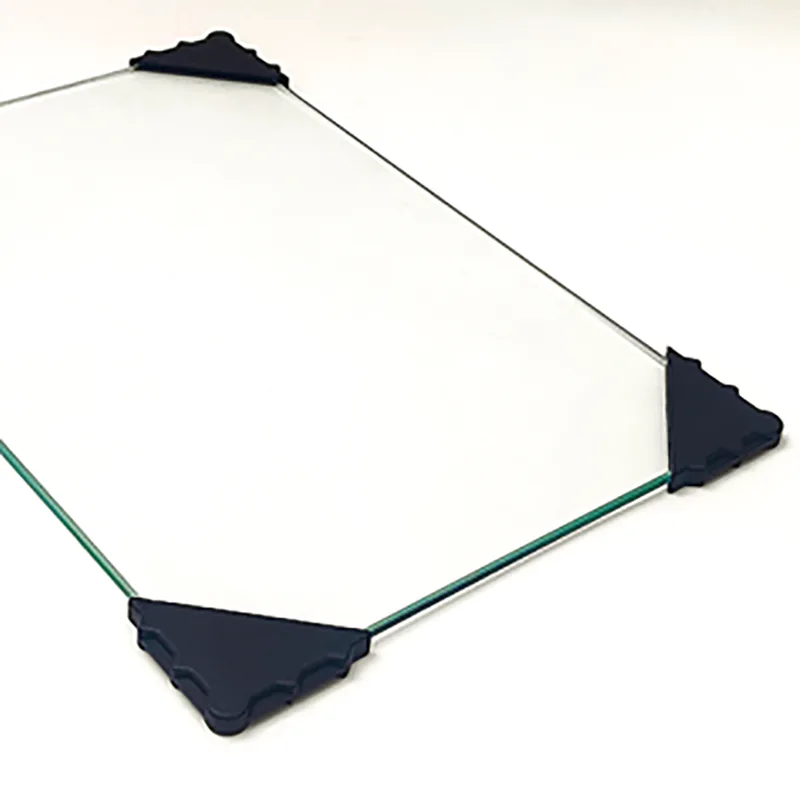 Muoviset kulmasuojat kuljetusta varten